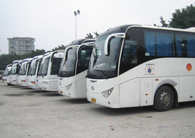 福泽北京包车公司专业为企业单位提供上下班接送服务
